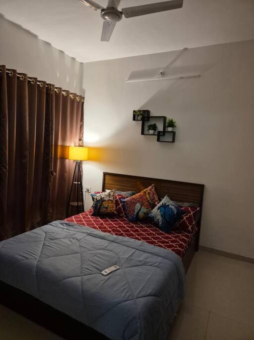 Apartment Sky View Near Nesco Mumbai
