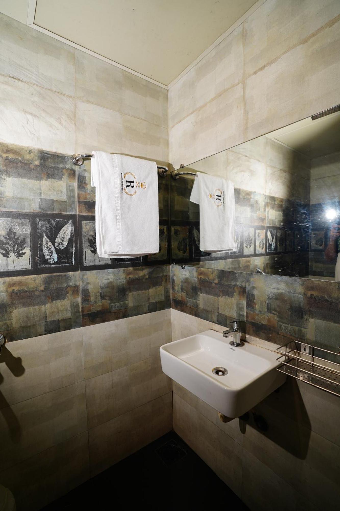 Royce Executive Near Us Consulate, Bandra Kurla Complex Hotel Mumbai