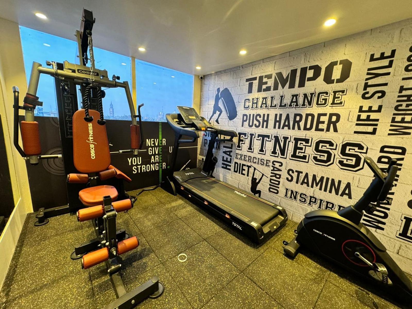 Suba Palace Near Gateway Of India 4*