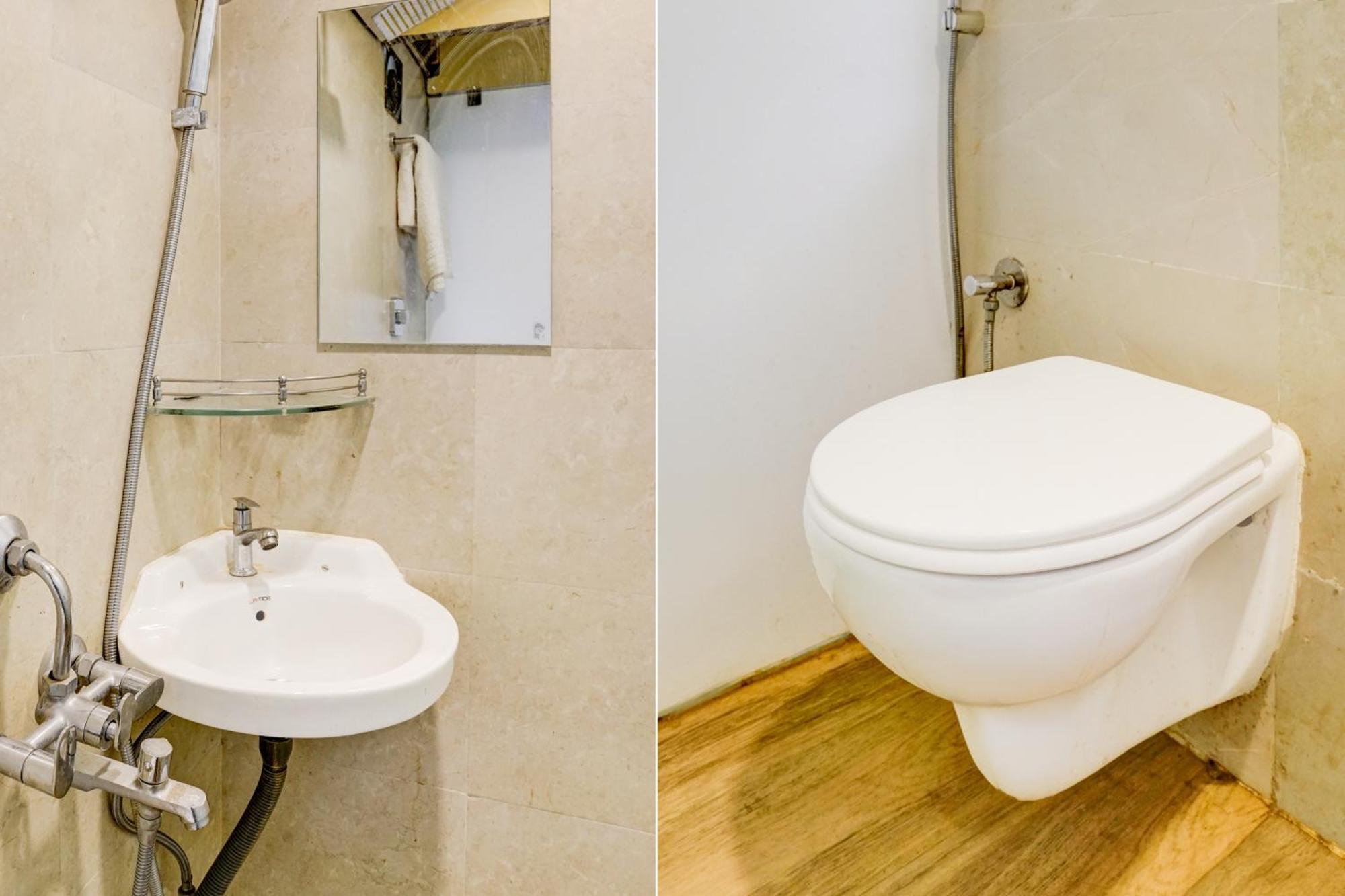 Super O Maahi Residency Hotel