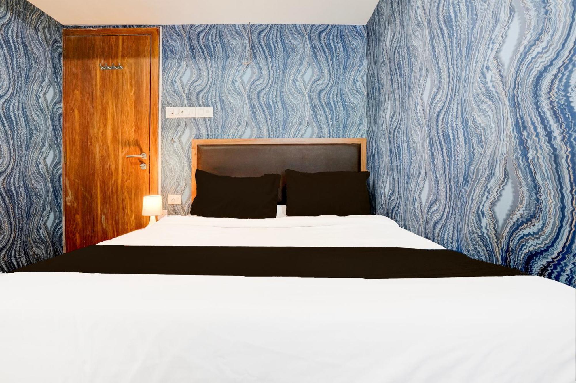 Super O Maahi Residency 2*