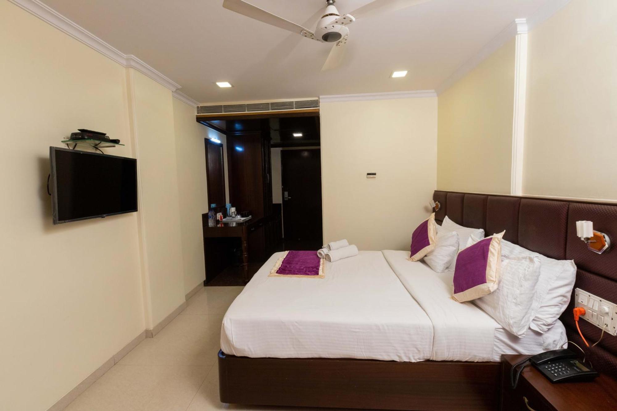 The Ontime Hotel