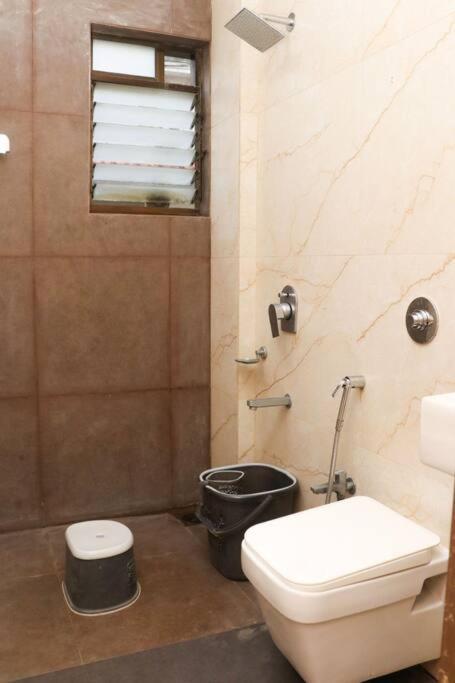 Gk House 5bhk Pvt Pool Villa Mumbai