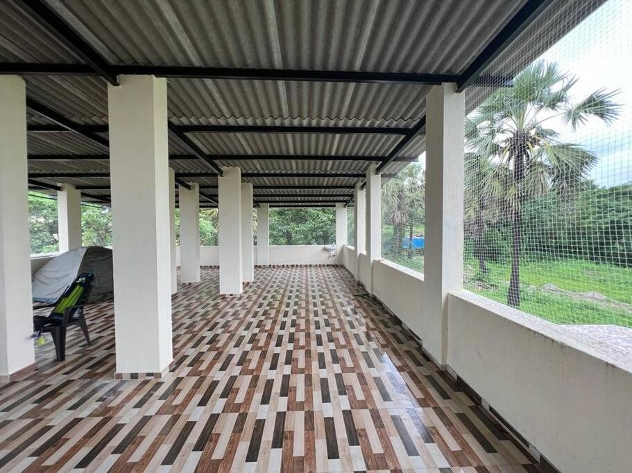 Stayhaven Aqua With Pvt Theatre & Pool Pousada Mumbai