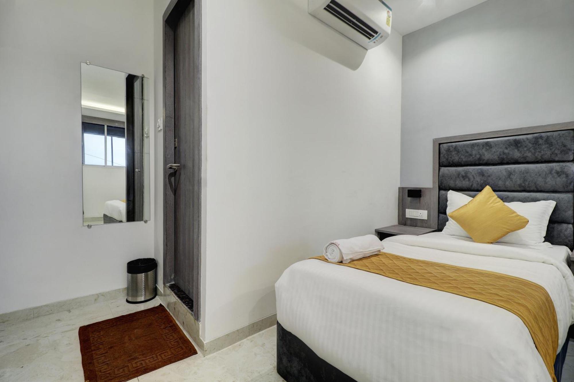 Hotel Isra International, Bkc