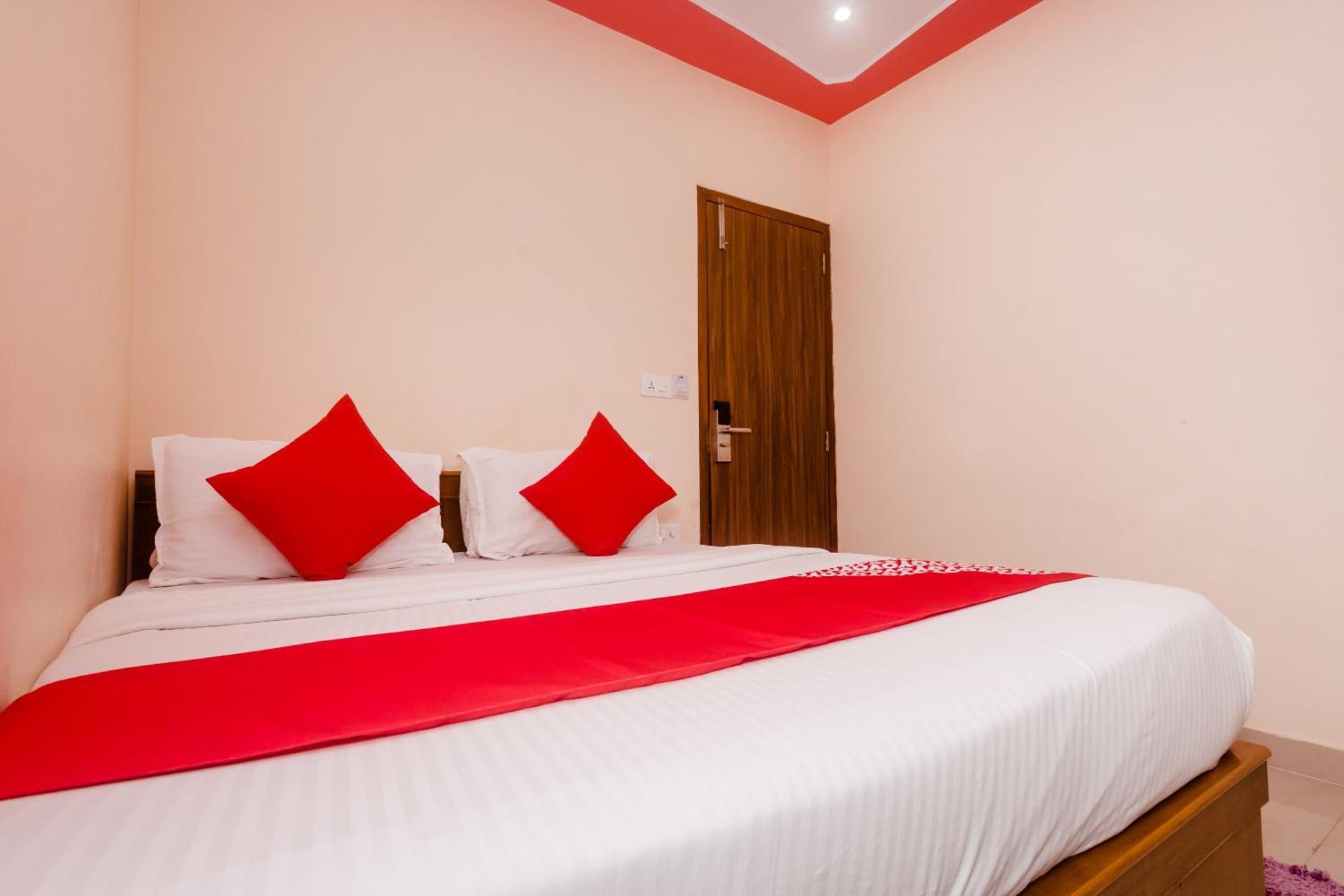 O Aadya International 3*