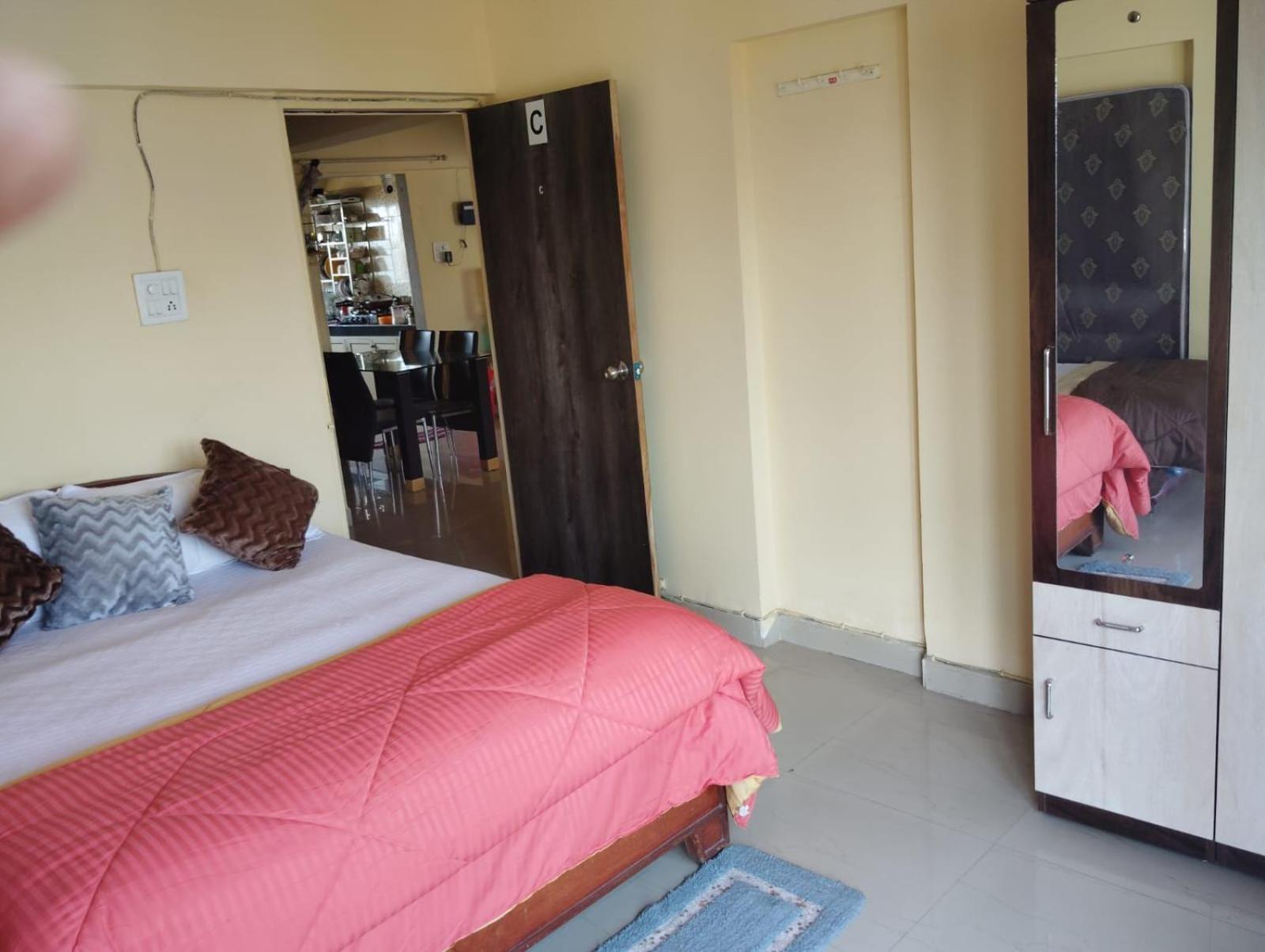 Bed & Breakfast Asara Mumbai