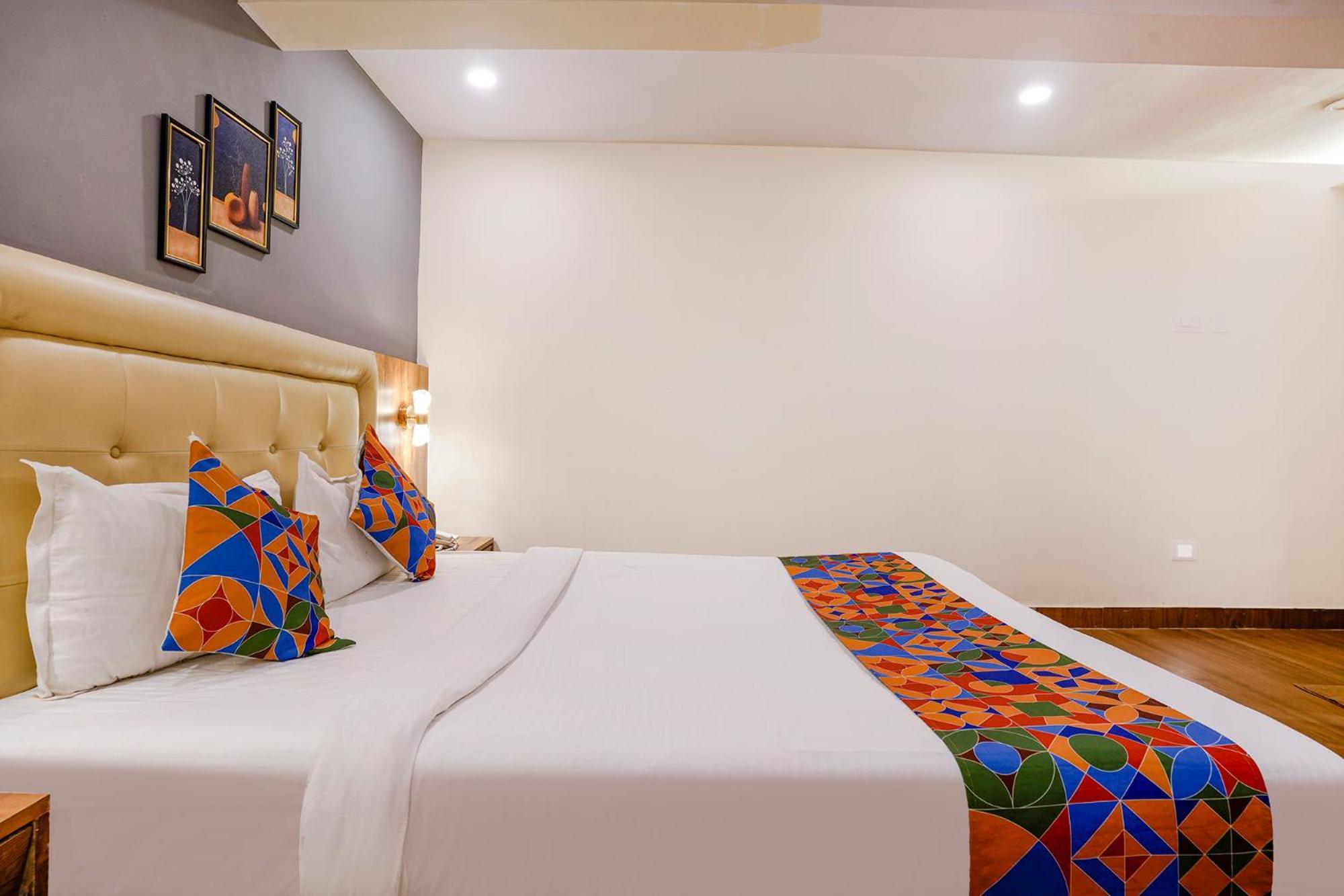 Hotel Fabhotel Grand Prime - Nr Nesco Exhibition Centre