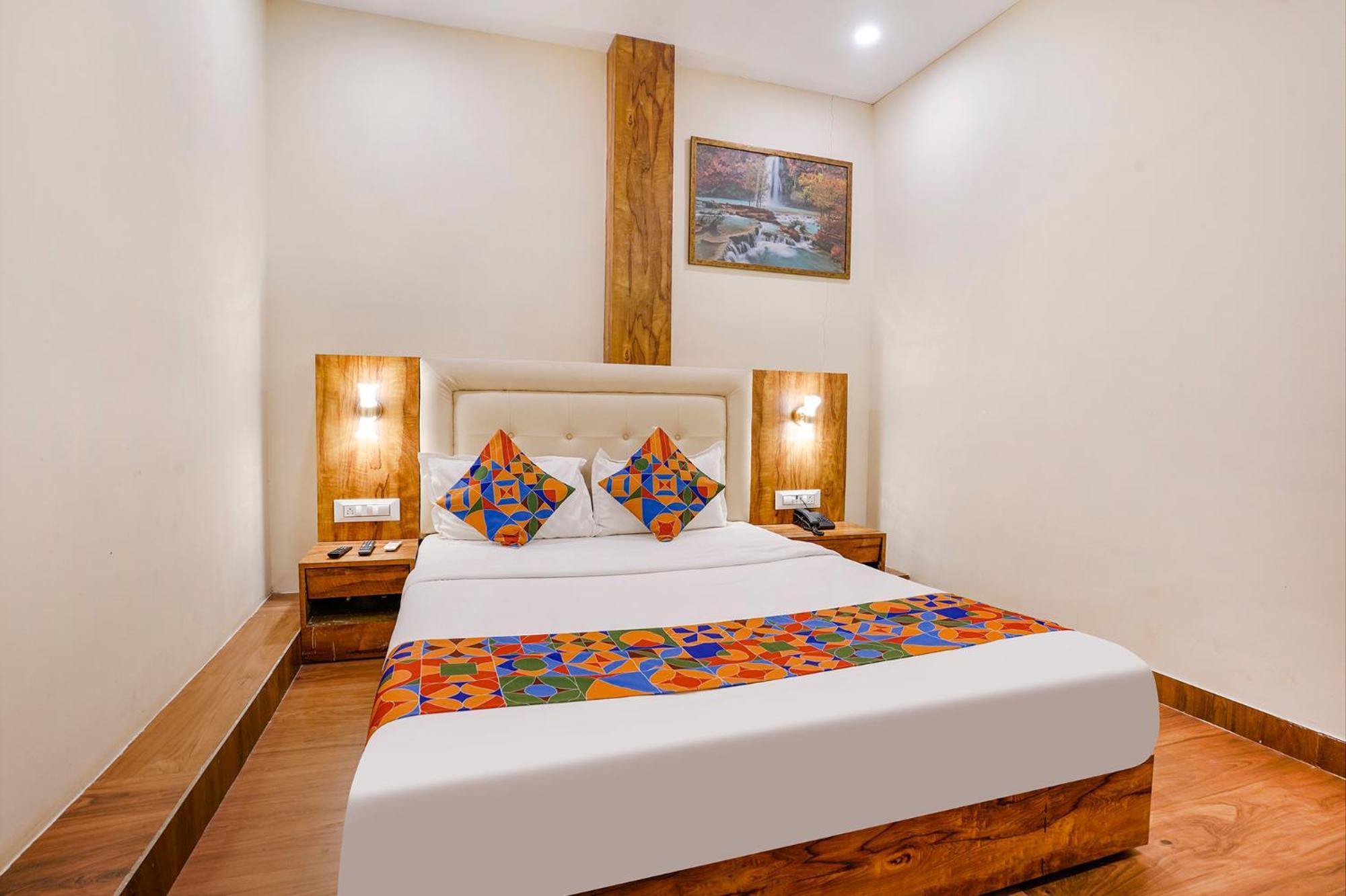 Fabhotel Grand Prime - Nr Nesco Exhibition Centre Mumbai