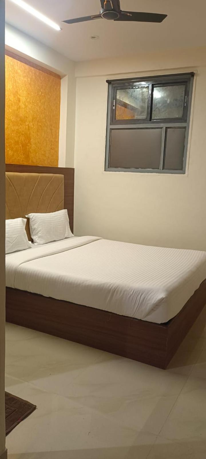 Hotel Le West Near Exhibition Center & 3*