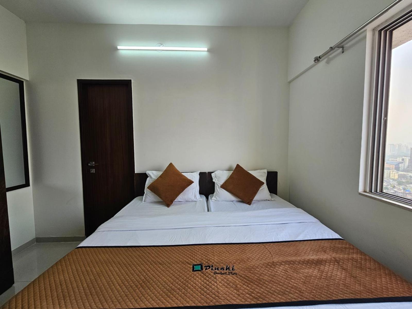 Pinaki Comfort Malad *