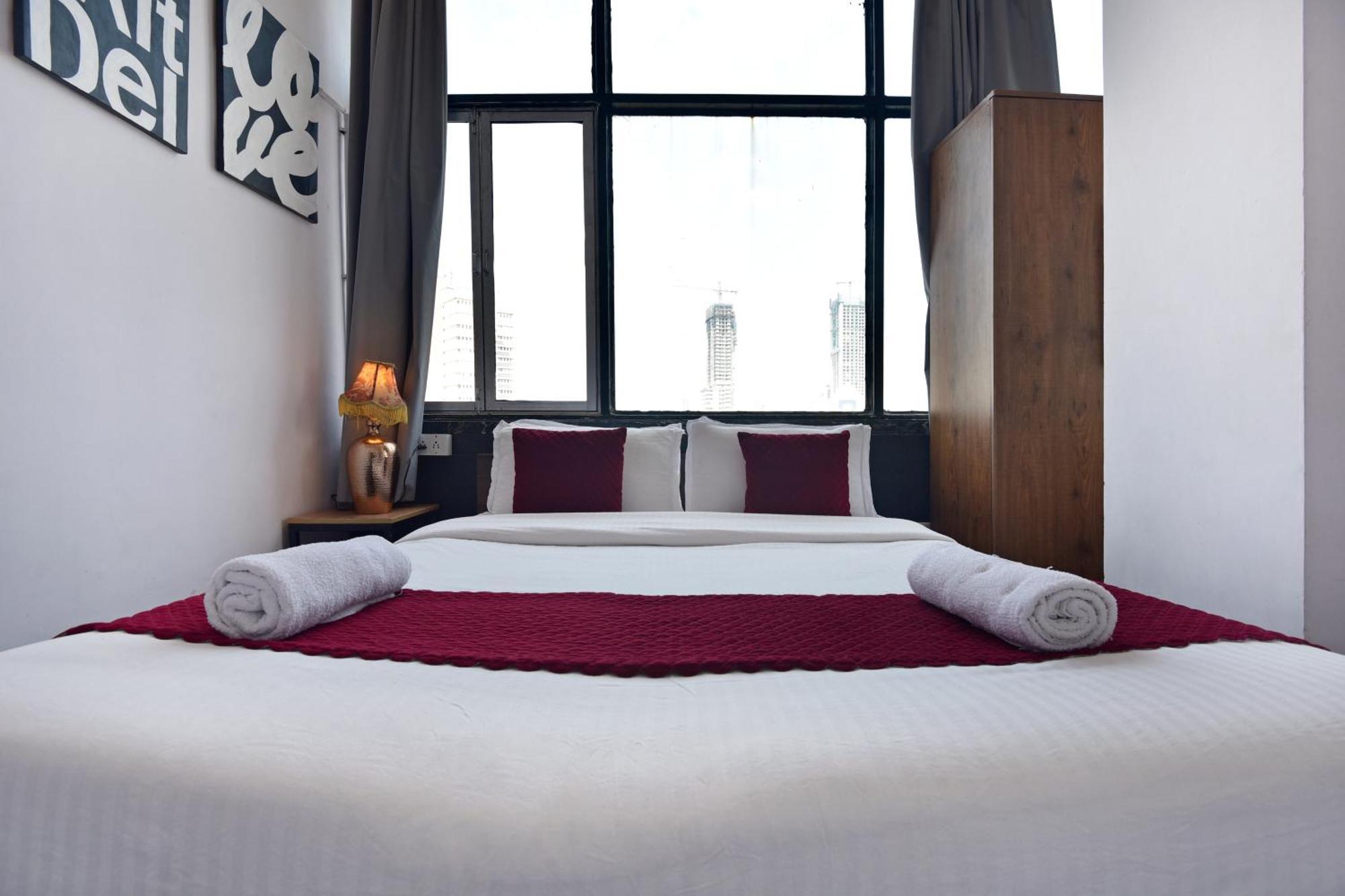 Hotel Hsquare West Wind