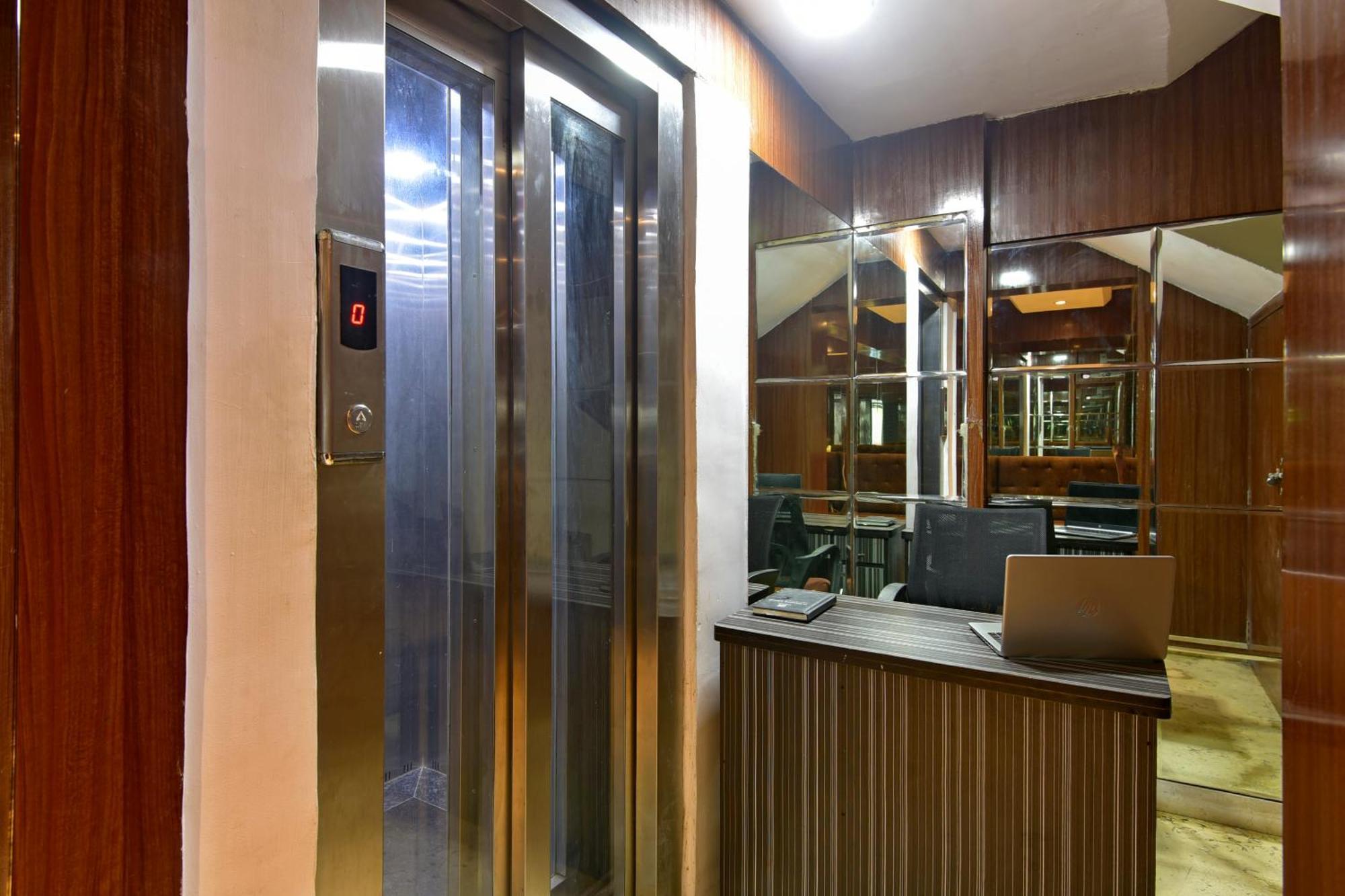 Hotel Hsquare West Wind Mumbai