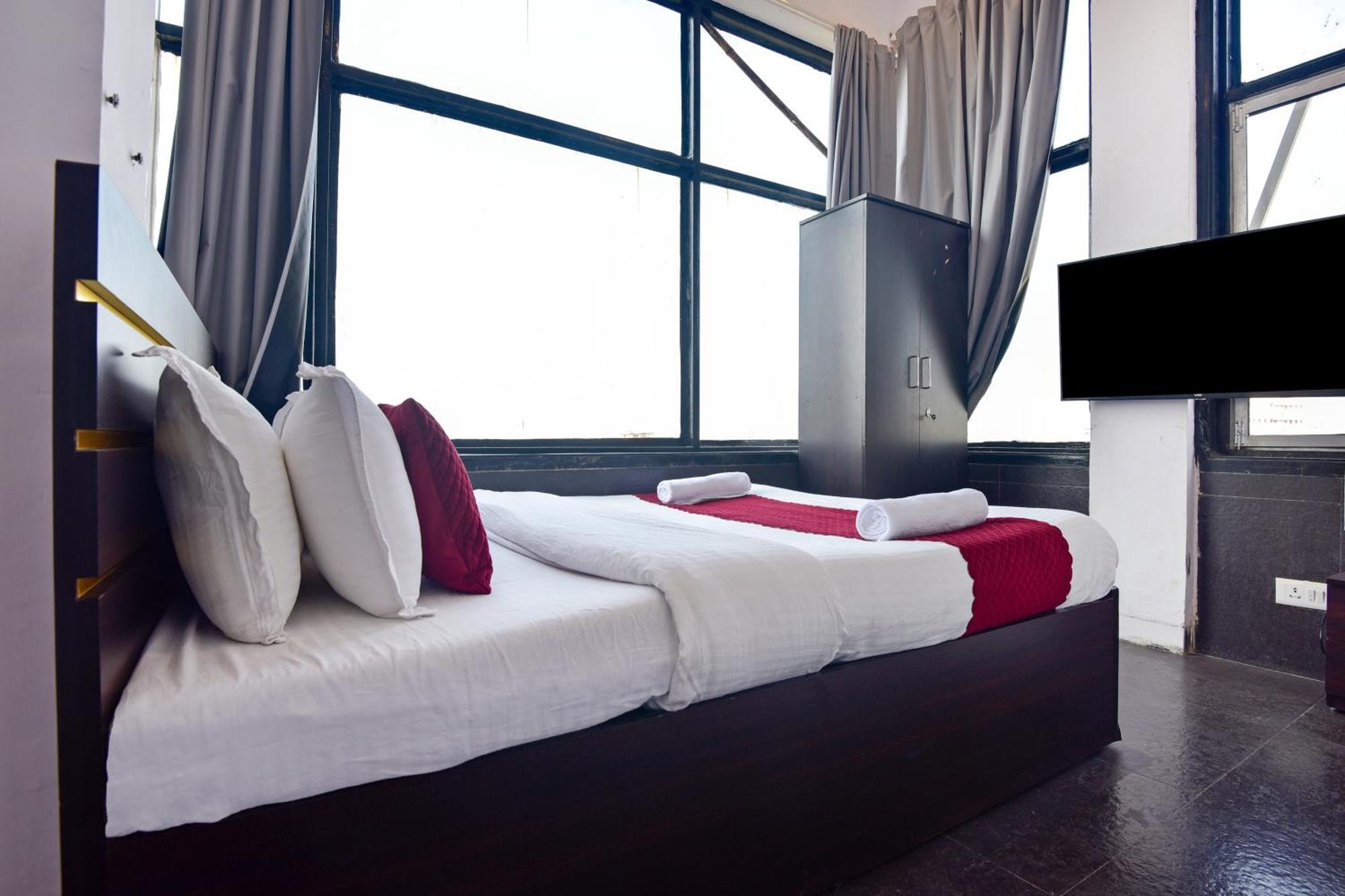 Hsquare West Wind * Mumbai