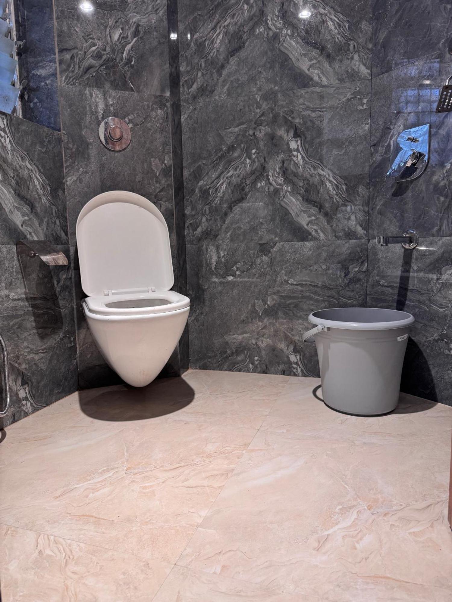 West Line Andheri Hotel Mumbai