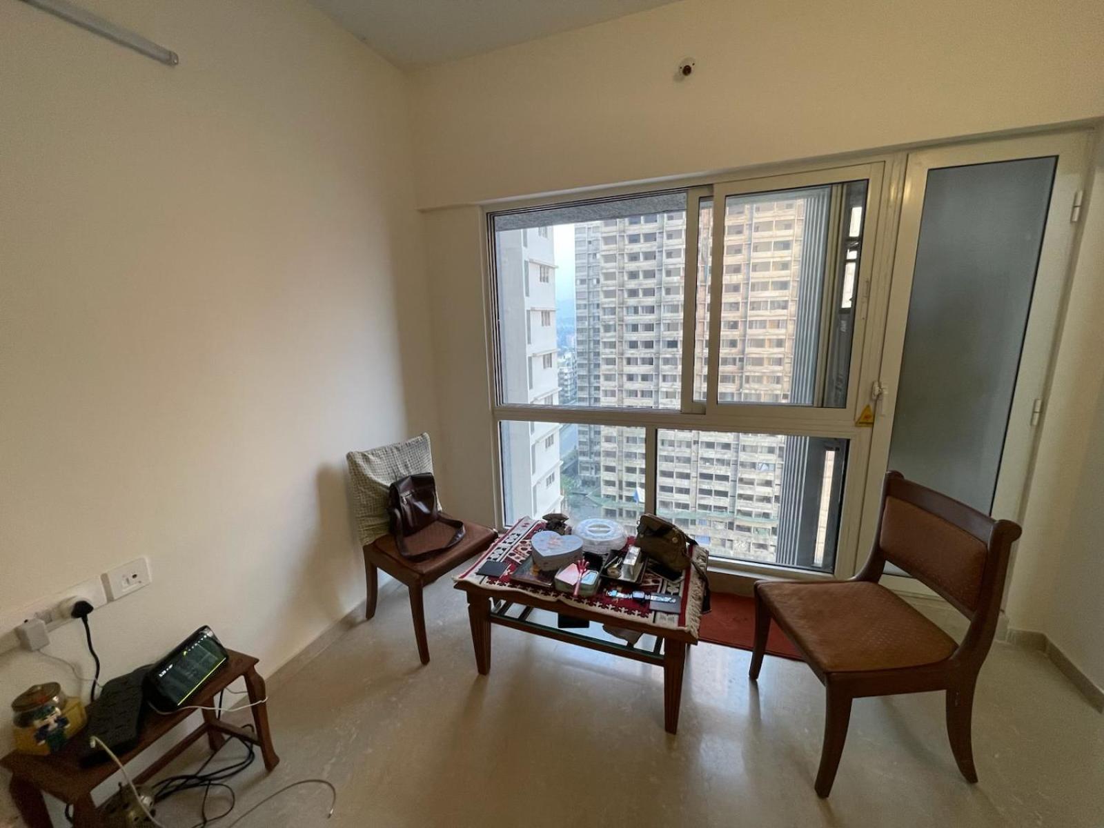 Apartment Economical 1bhk On Western Highway *