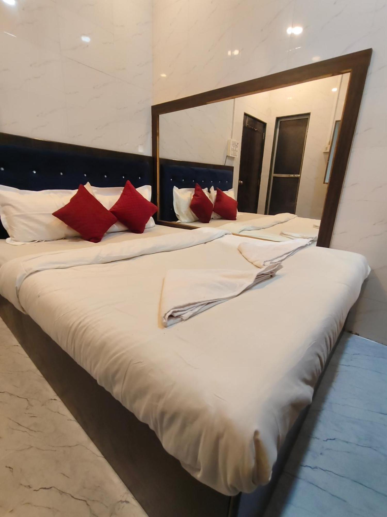 Hotel K D Palace Nx 3*