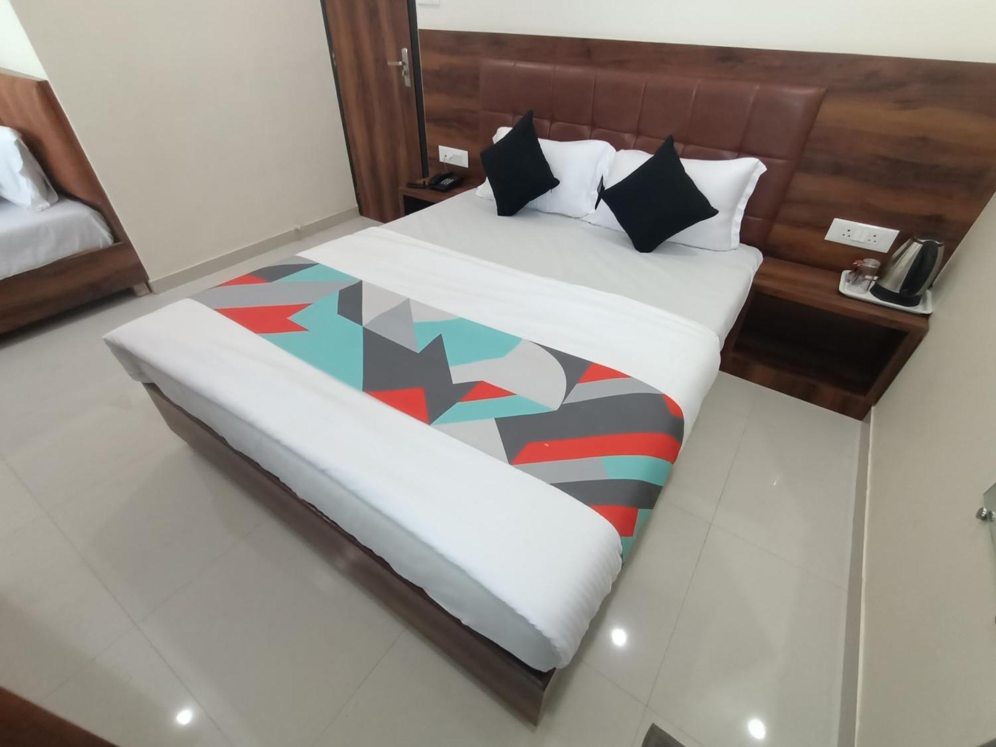 Hotel Lavender - In Andheri East *