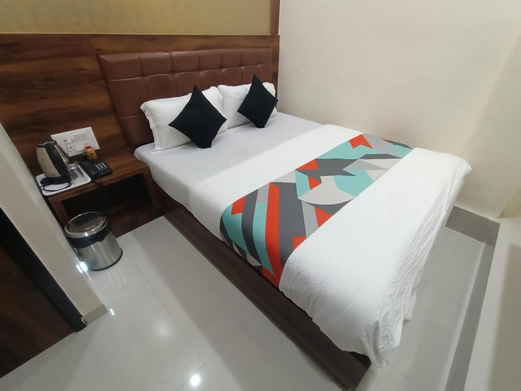 Hotel Lavender - In Andheri East *