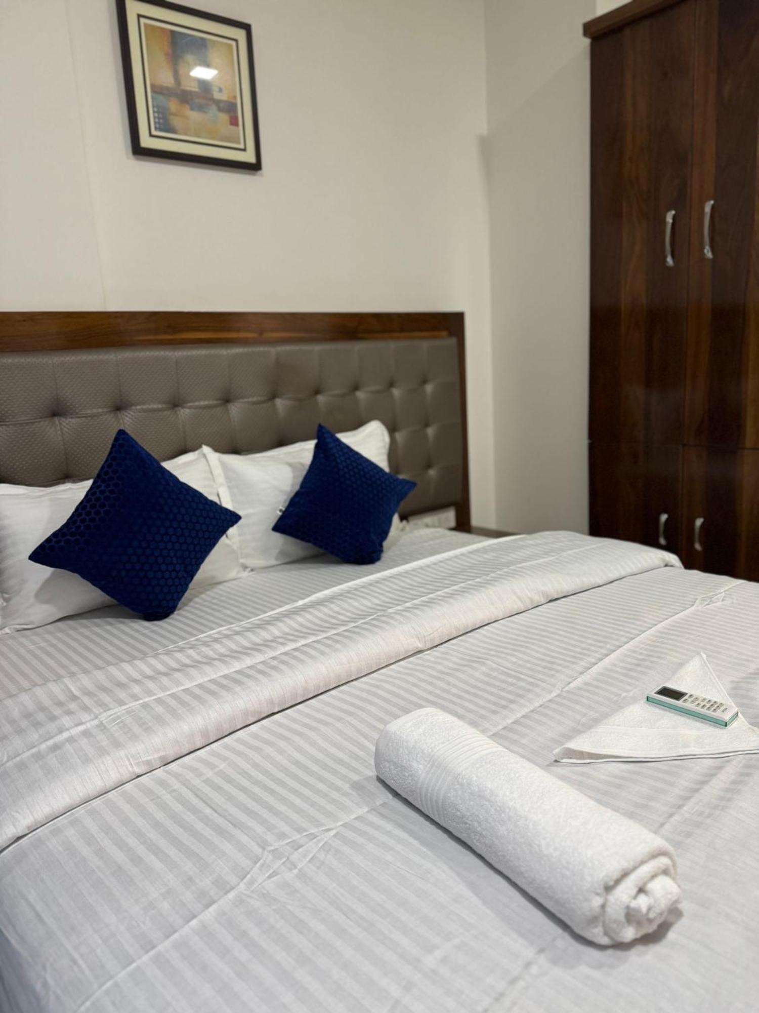 Luna Spaces- Near International Airport Mumbai