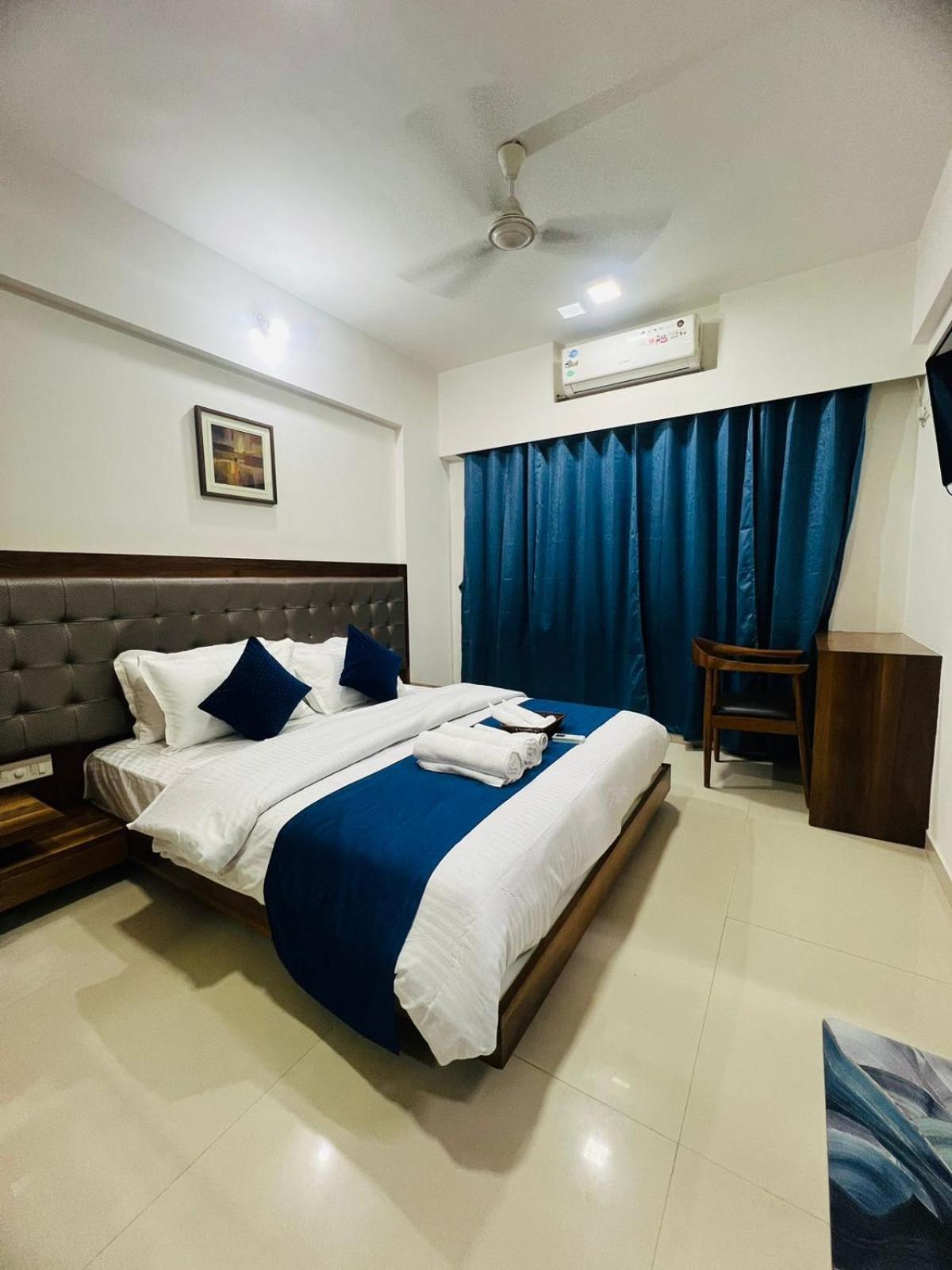 Guest house Luna Spaces- Near International Airport