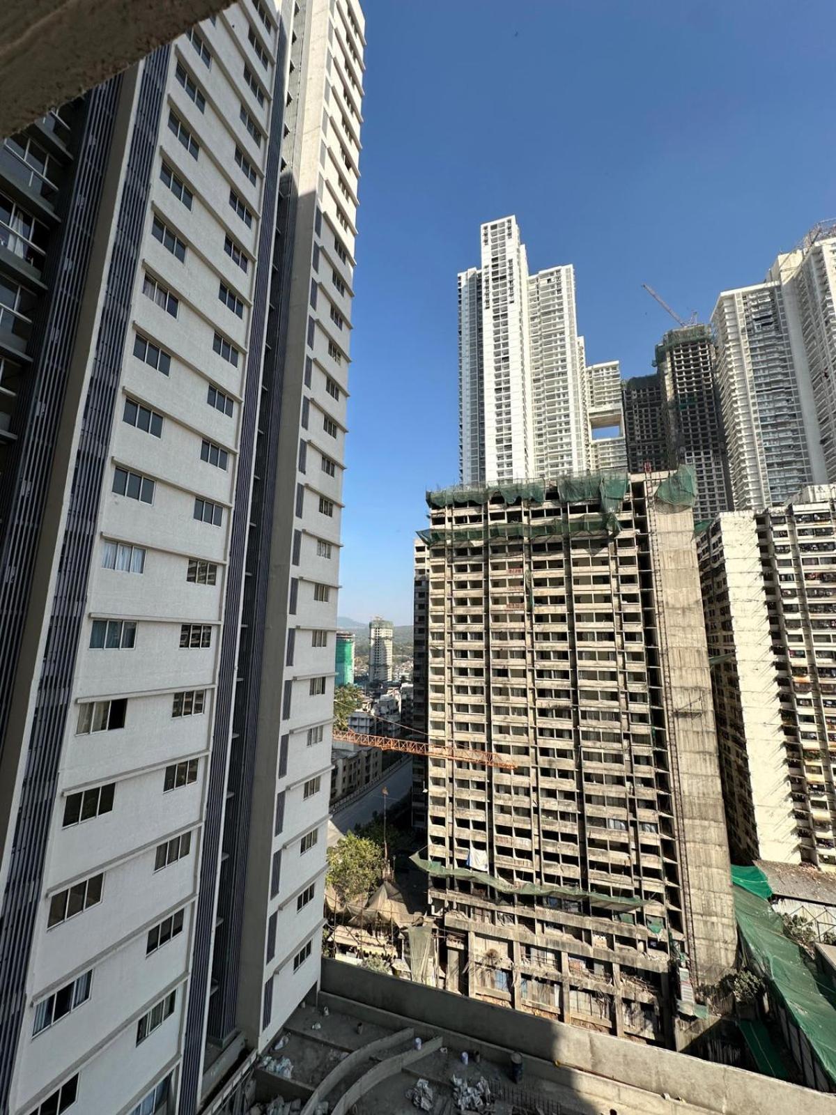 Apartment Economical 1bhk On Western Highway
