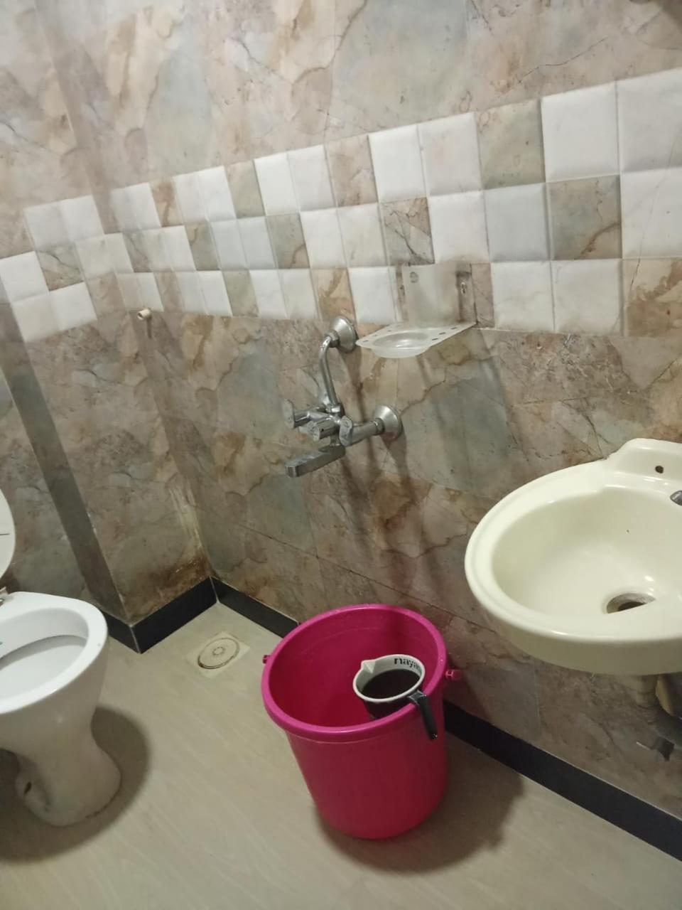 Residency Hotel 3*