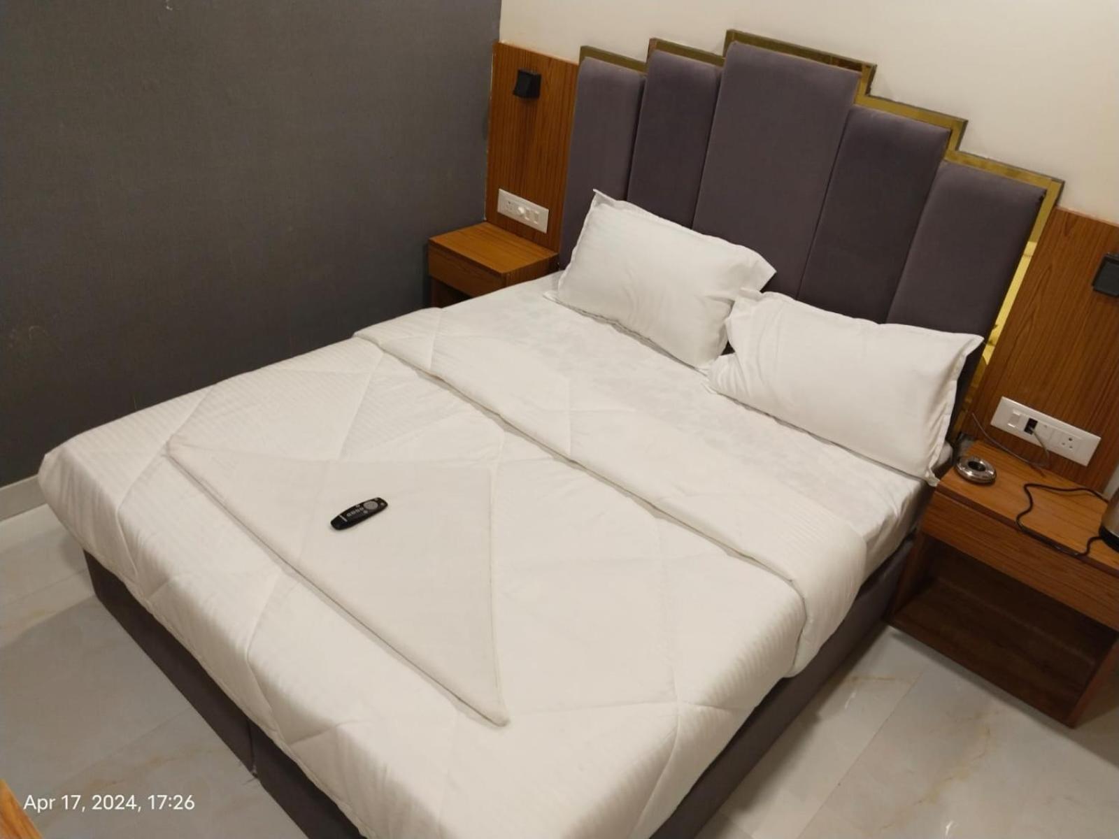 Hotel 145 Enclave