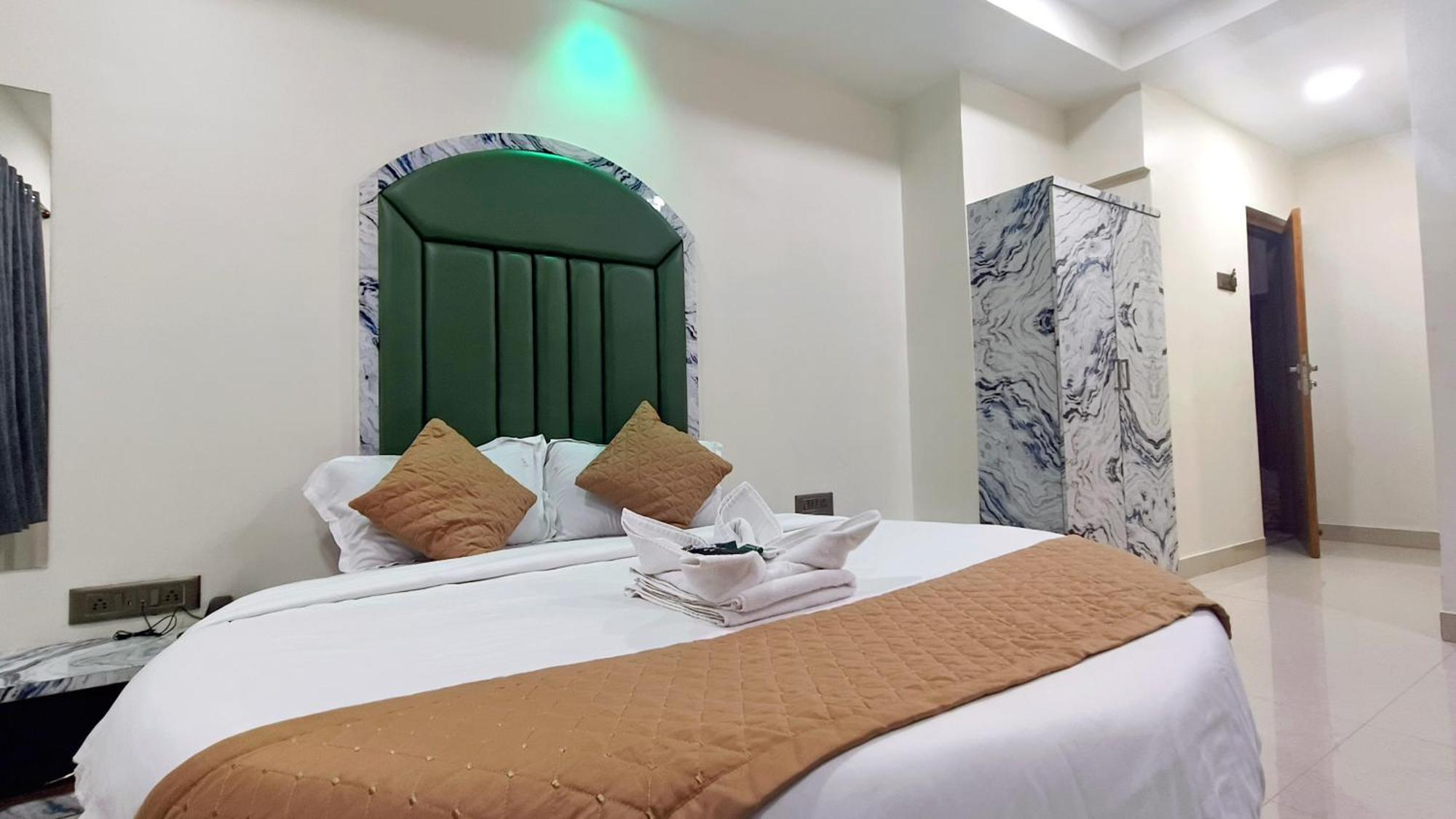 Edition Blue - Mohammed Ali Road Mumbai