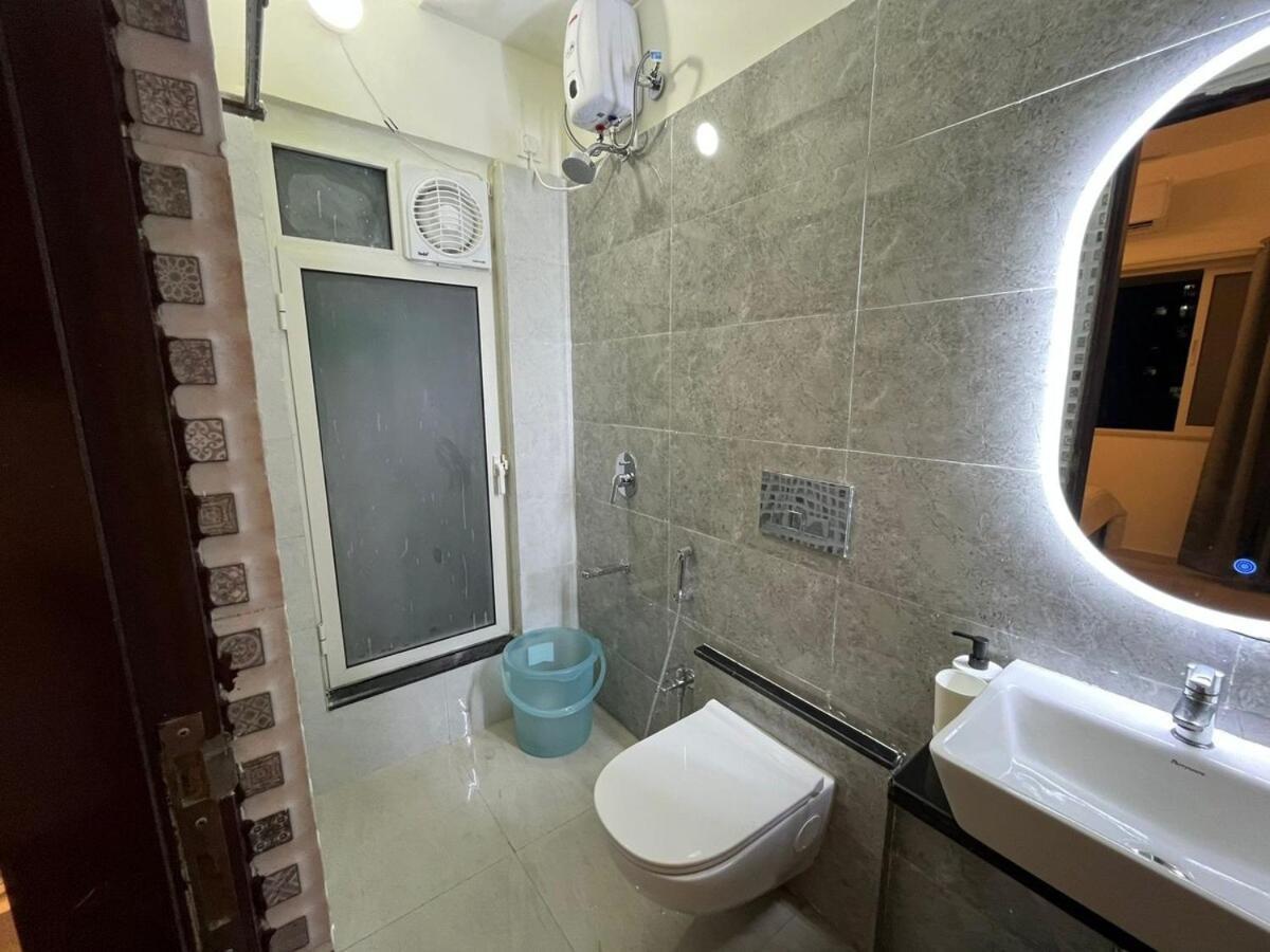 2bhk Living Near Nesco Malad East West Apartment
