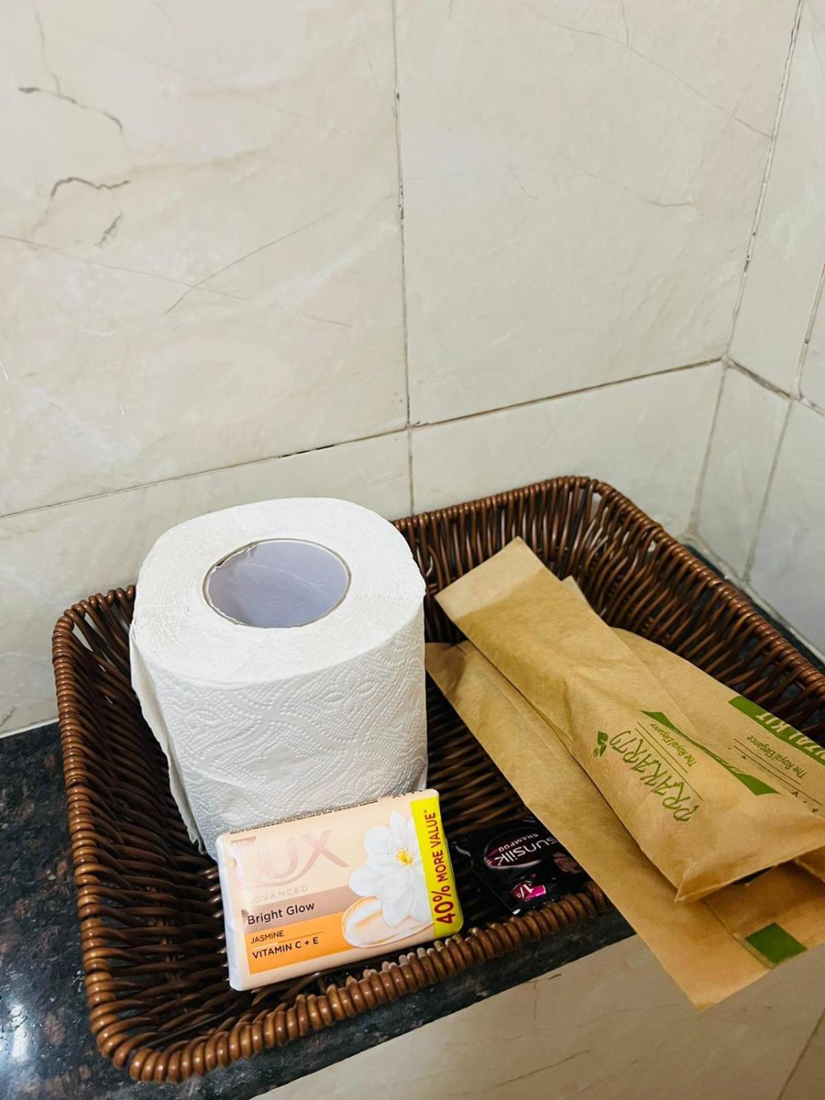 Guest house Luna Spaces- Near International Airport Mumbai