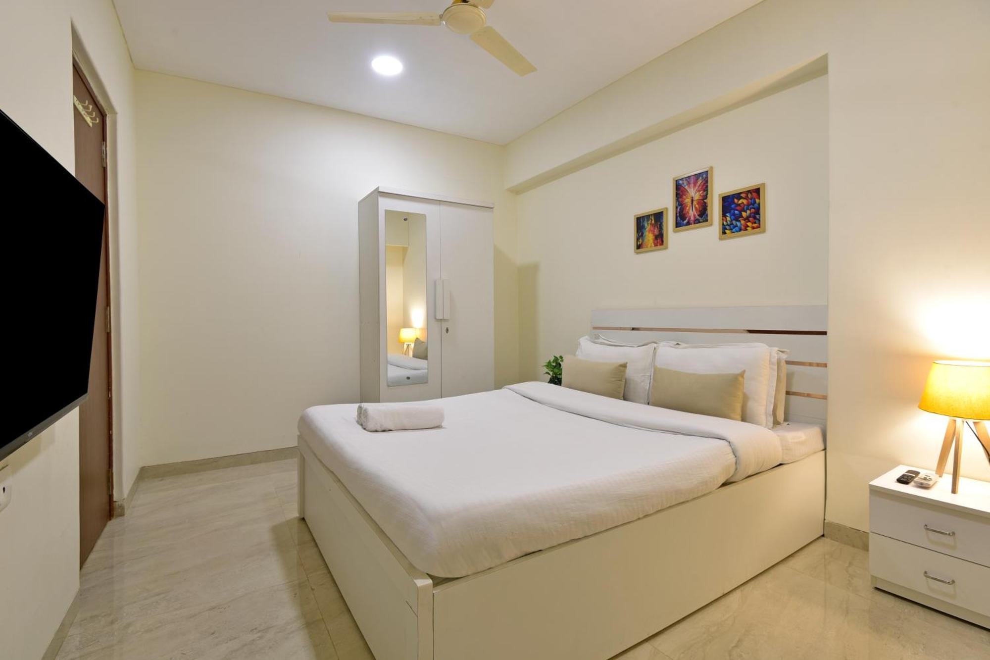 Apartment Hsquare Rizvi Utopia Mumbai