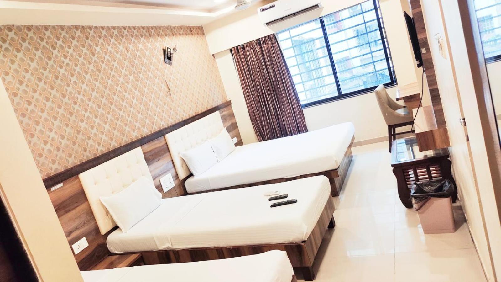 Hotel Golden Park Near Nesco *