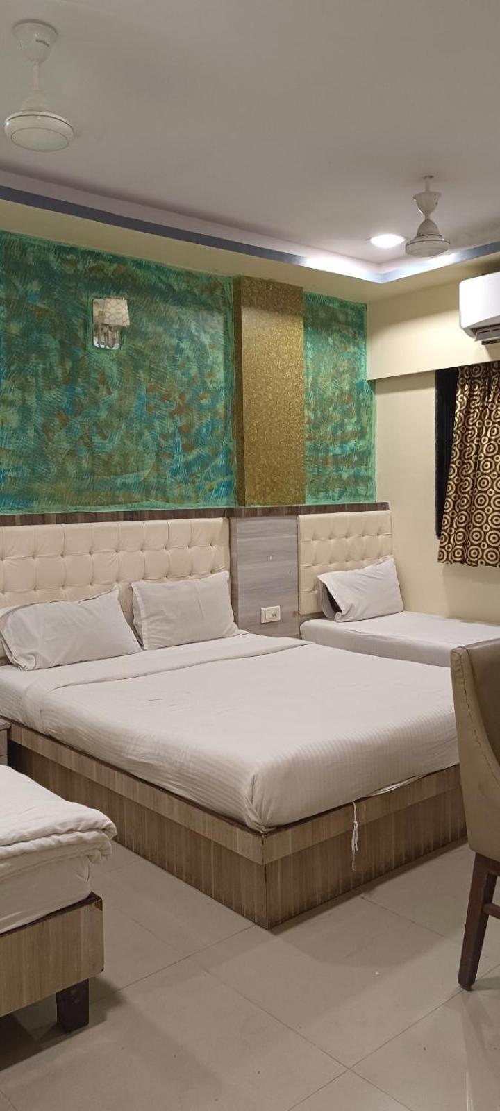 Hotel Golden Park Near Nesco Mumbai