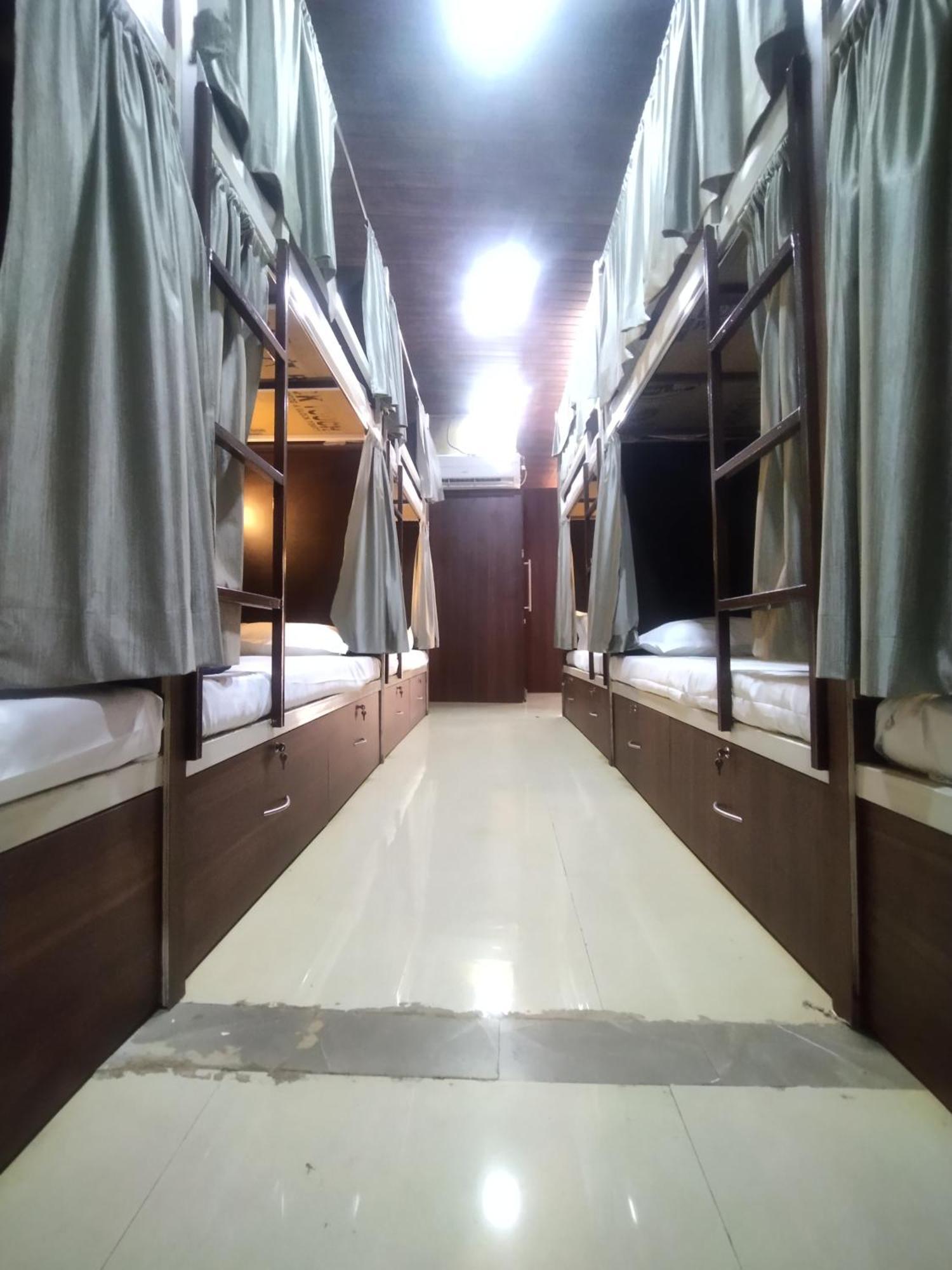 Hostel Afreen Ac Dormitory