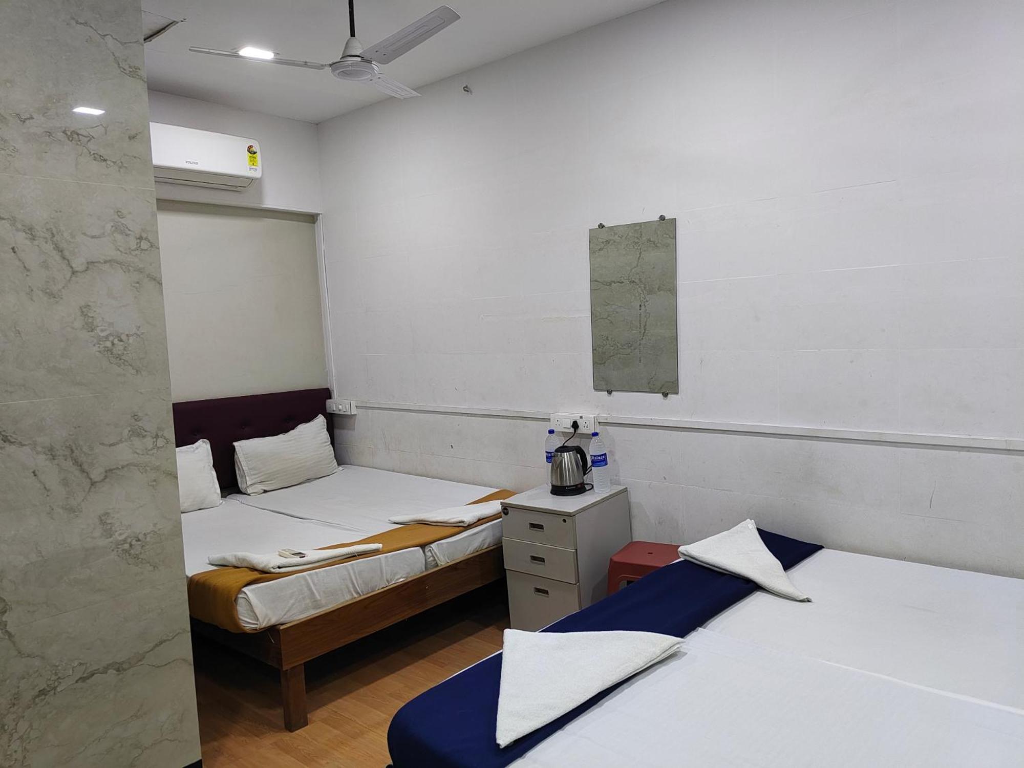 Casaba Nine 2* Mumbai