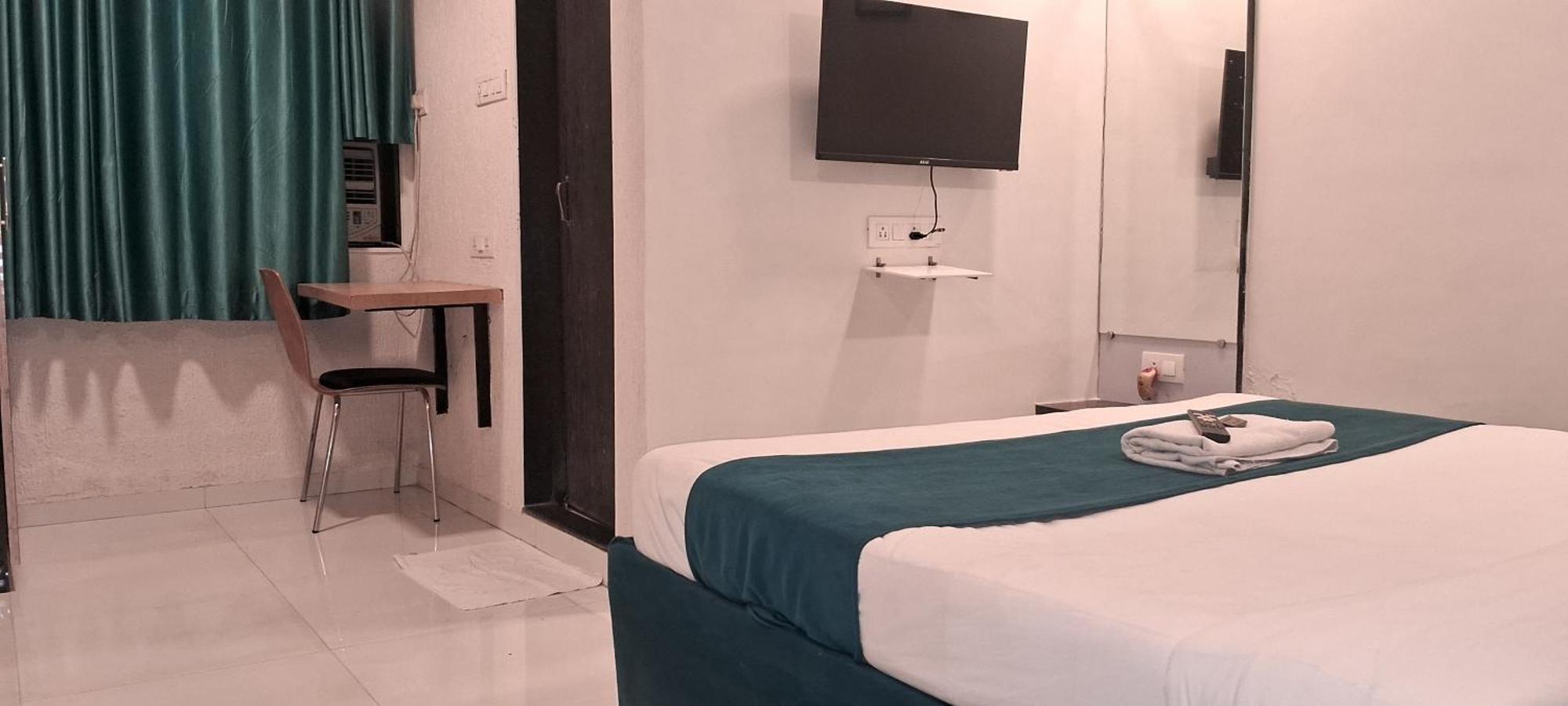 Shine Hospitality Group Hotel