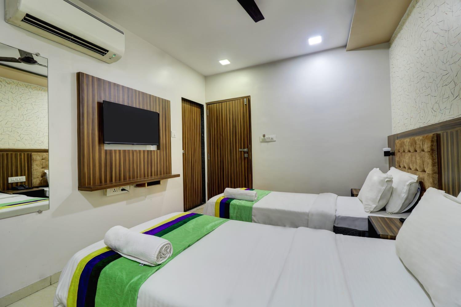 Blue Saphire Terminal 2 Hotel Mumbai