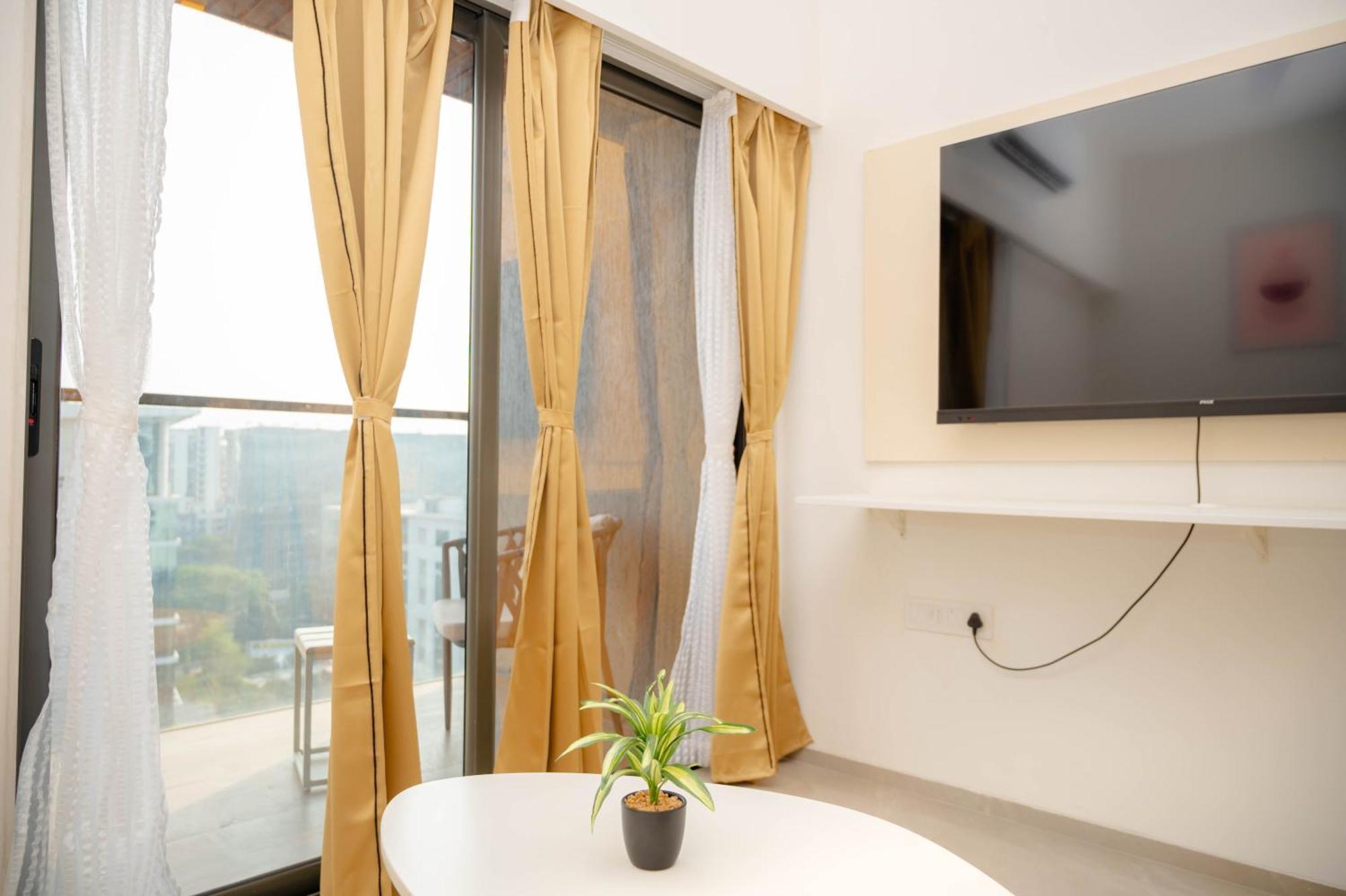 Hotel Z Bliss Suites, Bkc