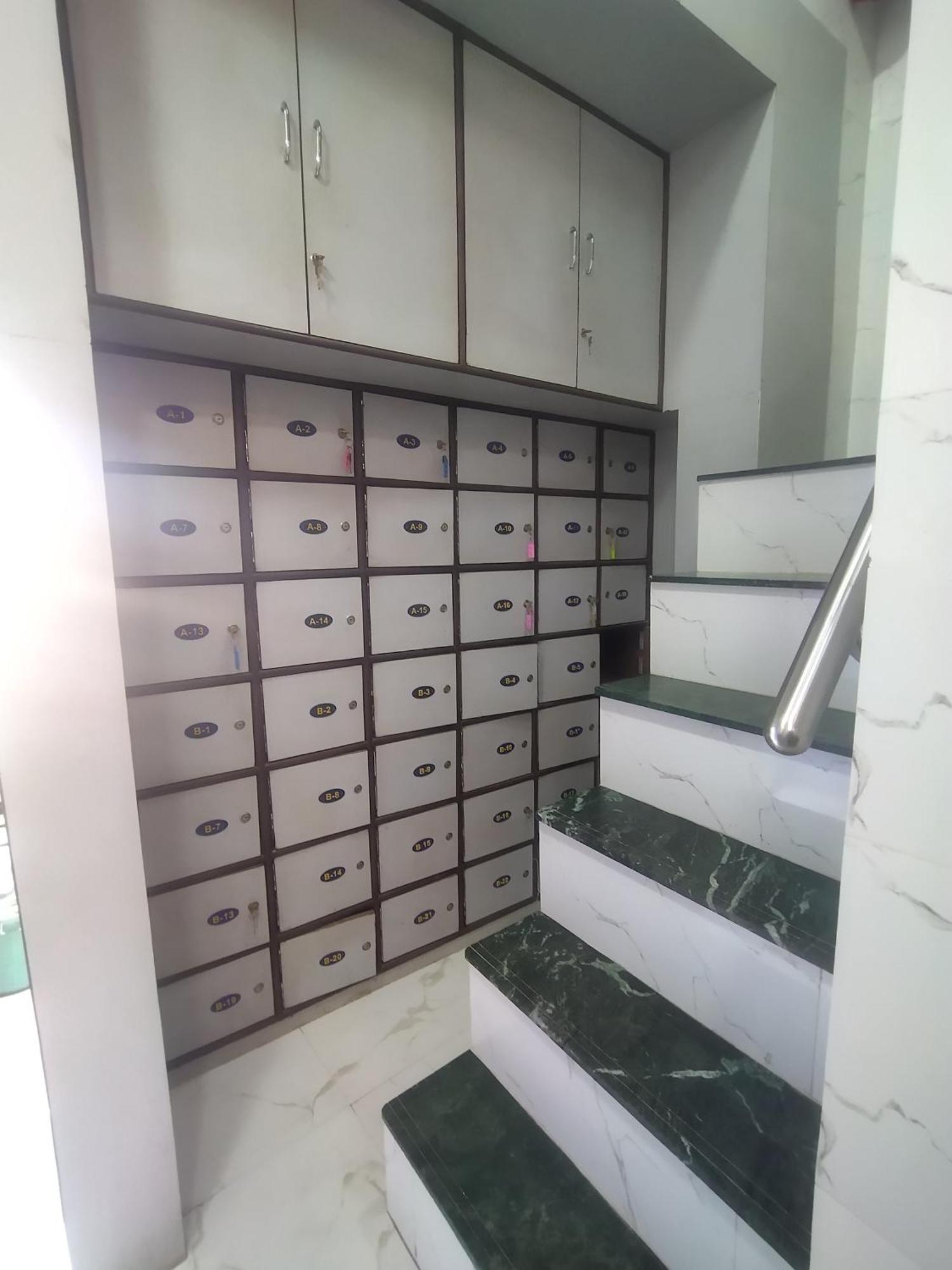 Noor Sakinaka Hostel Mumbai