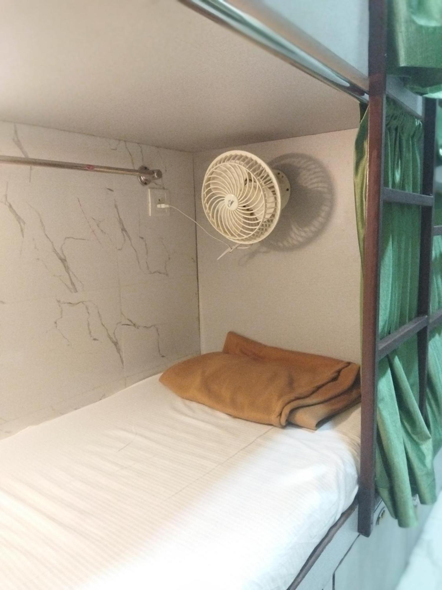 Noor Sakinaka Hostel Mumbai