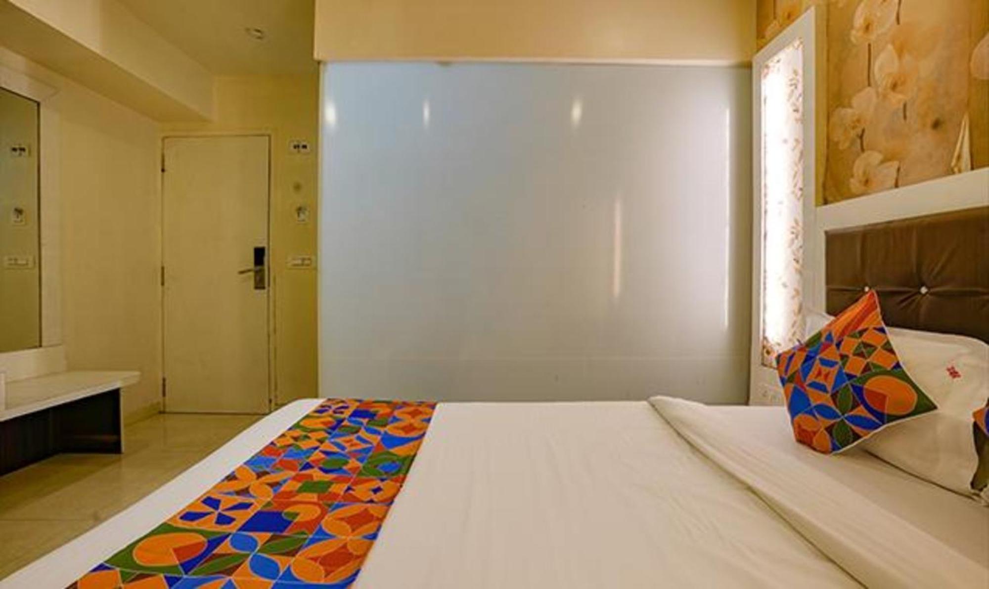 Fabhotel Veera Residency - Nr Airport 3* Mumbai