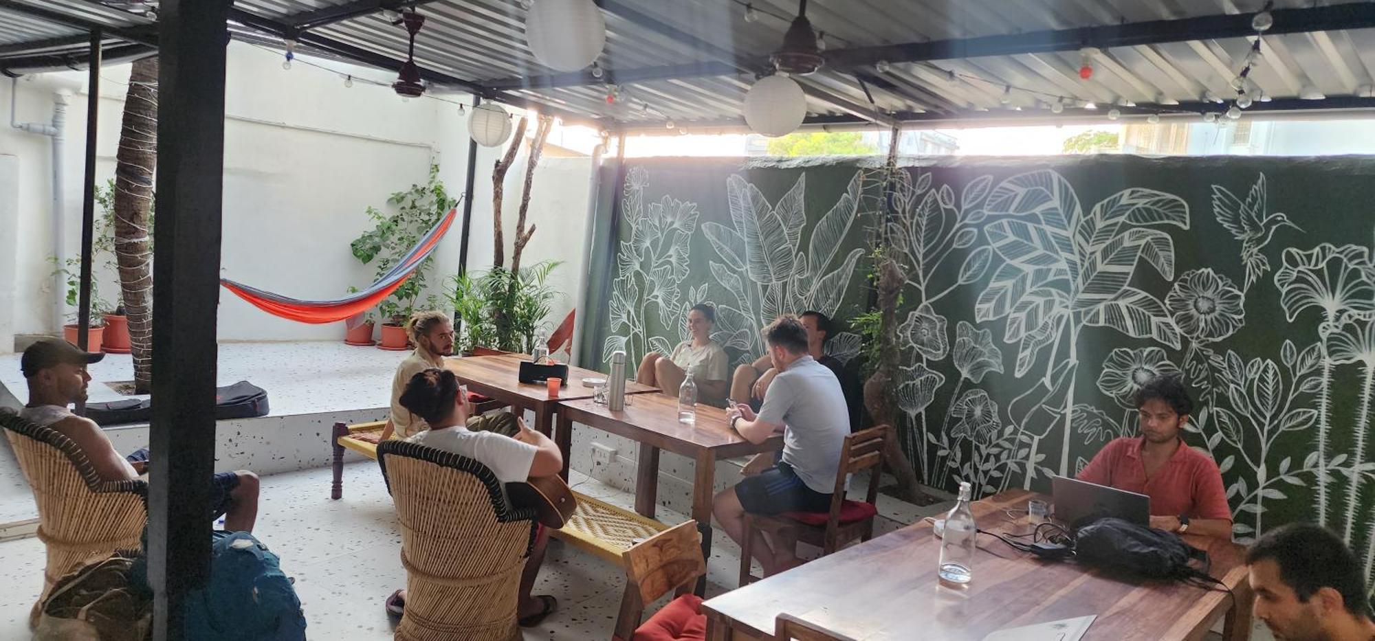 Hammock - Bandra Hostel *