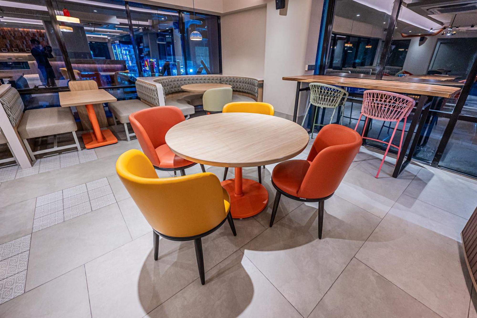 Indie International Airport Hotel