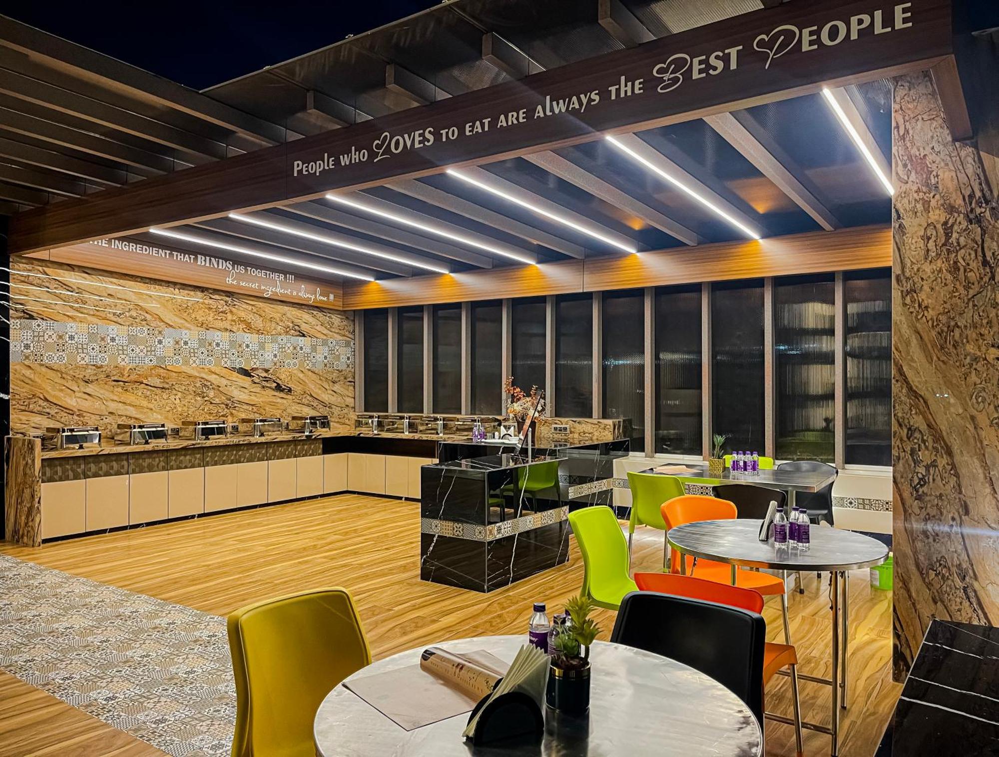 Auris & Banquets, International Airport Hotel