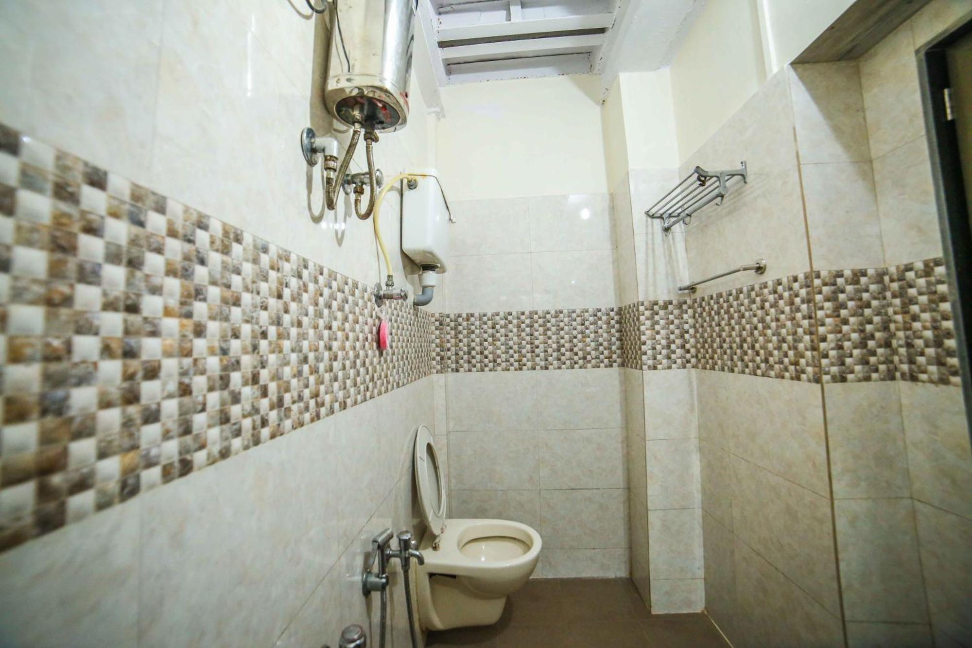 Shri Laxmi Hotel Mumbai