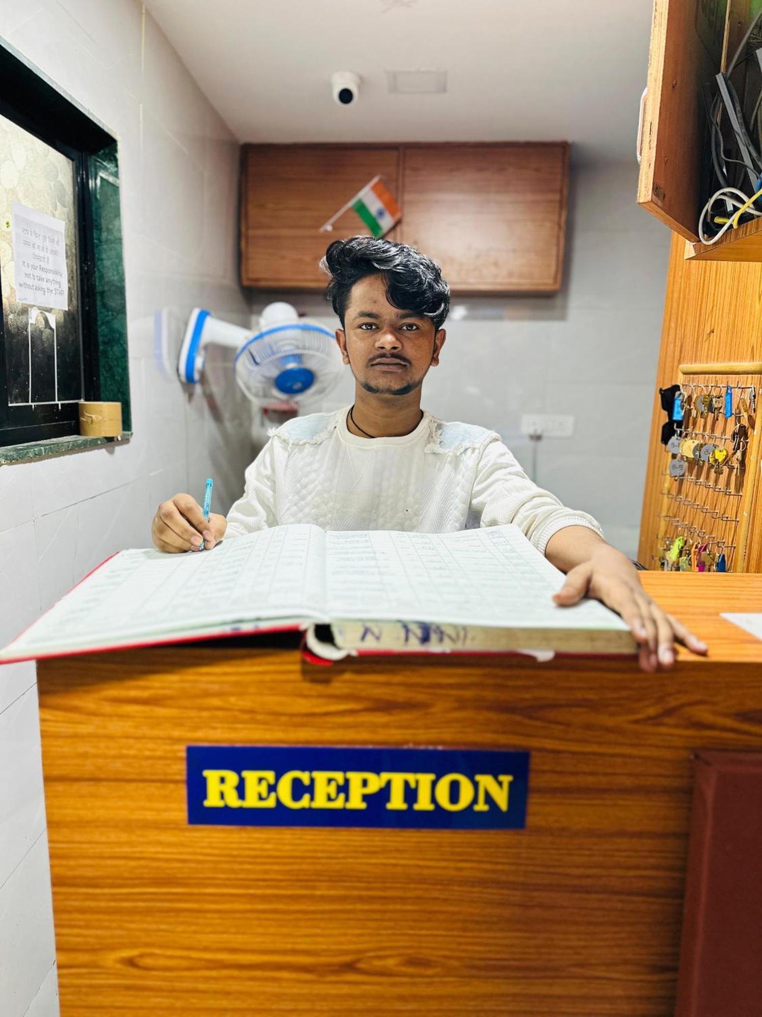 Kufa Pg Bombaim