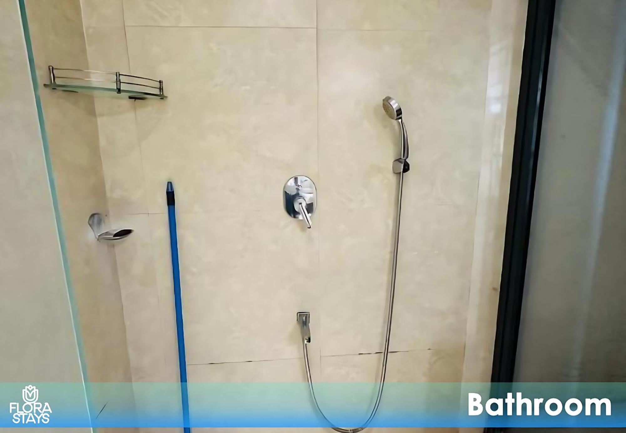 Apartment 1bhk Service In Bkc By Florastays