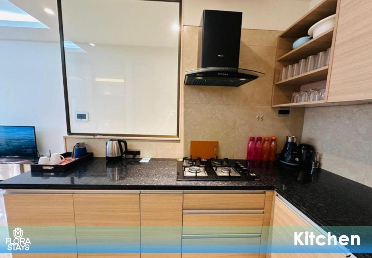 1bhk Service In Bkc By Florastays Apartment