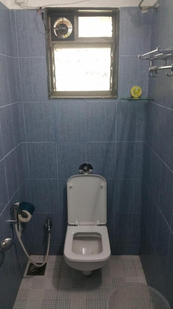 Spacious In Andheri * Mumbai
